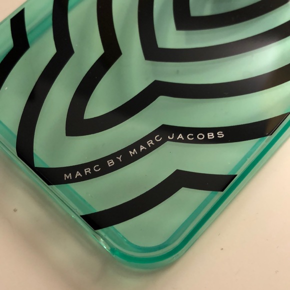 Marc Jacobs iPhone Case - Picture 2 of 5